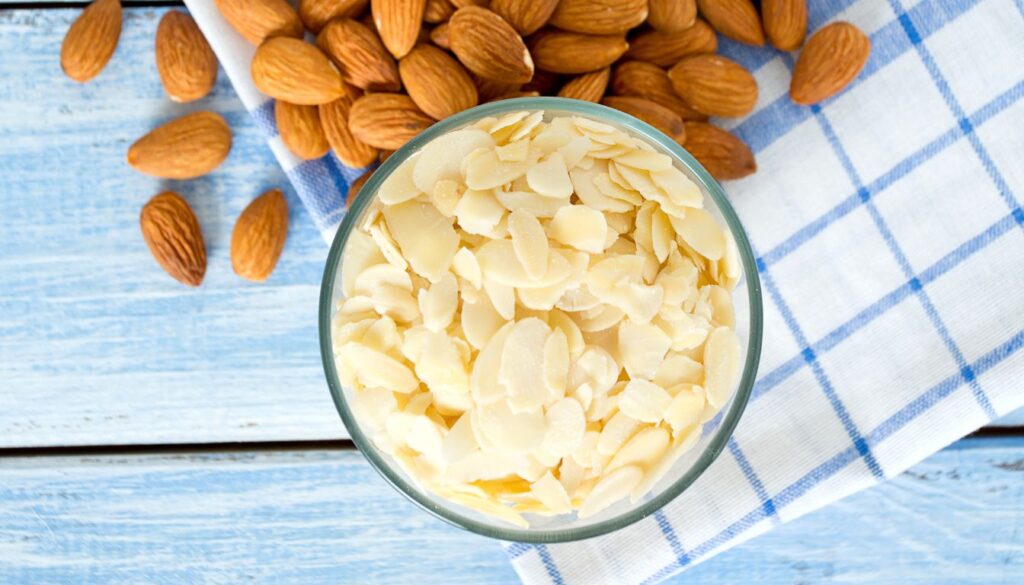 Choisir des amandes effilées de qualité
