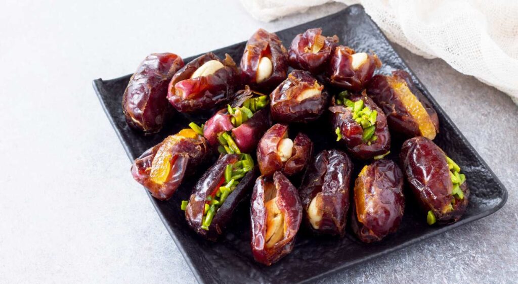 recette des dattes fourrées