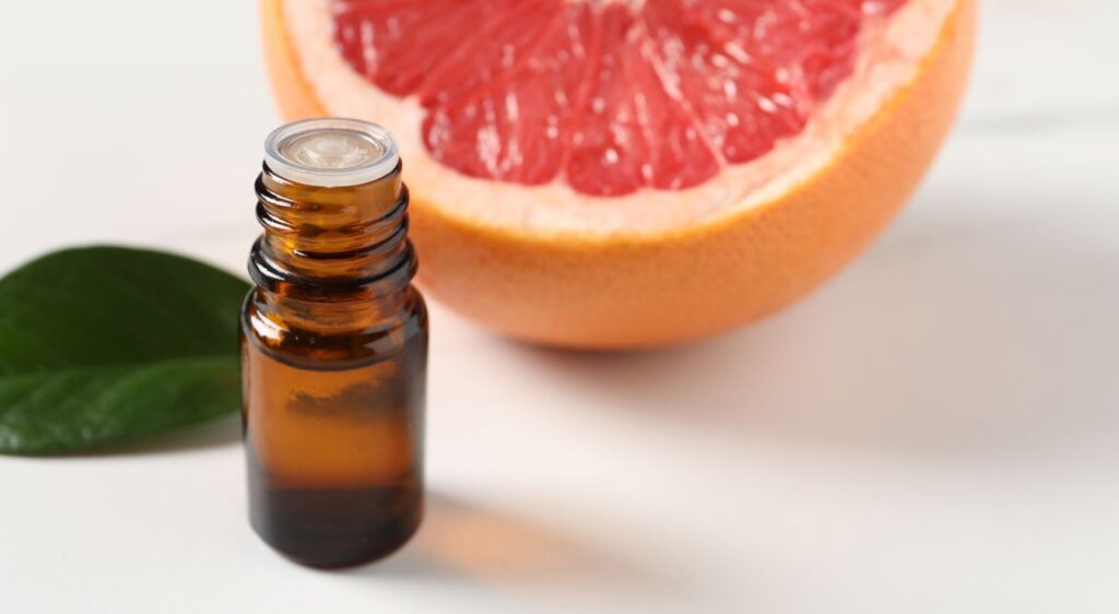 bienfaits huile essentielle de pamplemousse