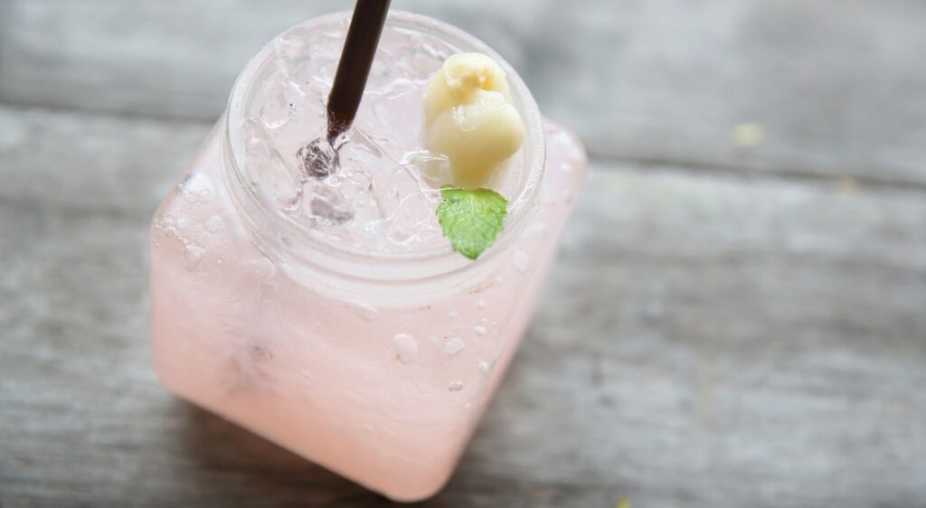 boisson au litchi​

