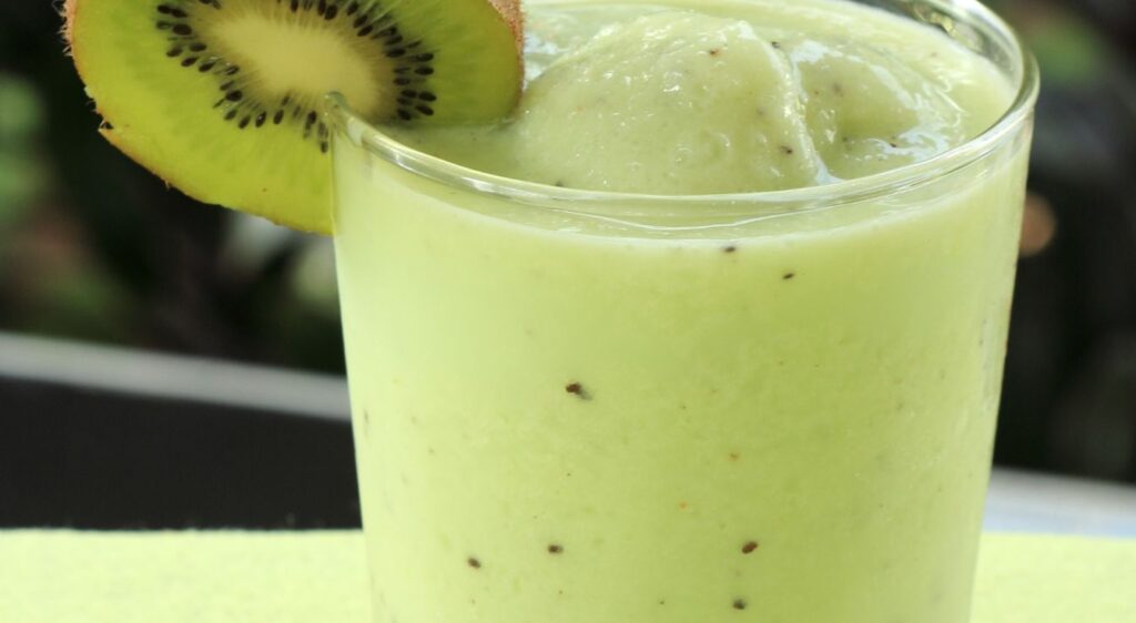 kiwi smoothie