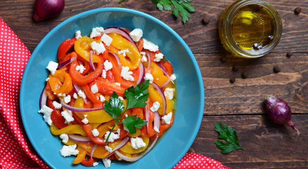 salade avec des poivrons