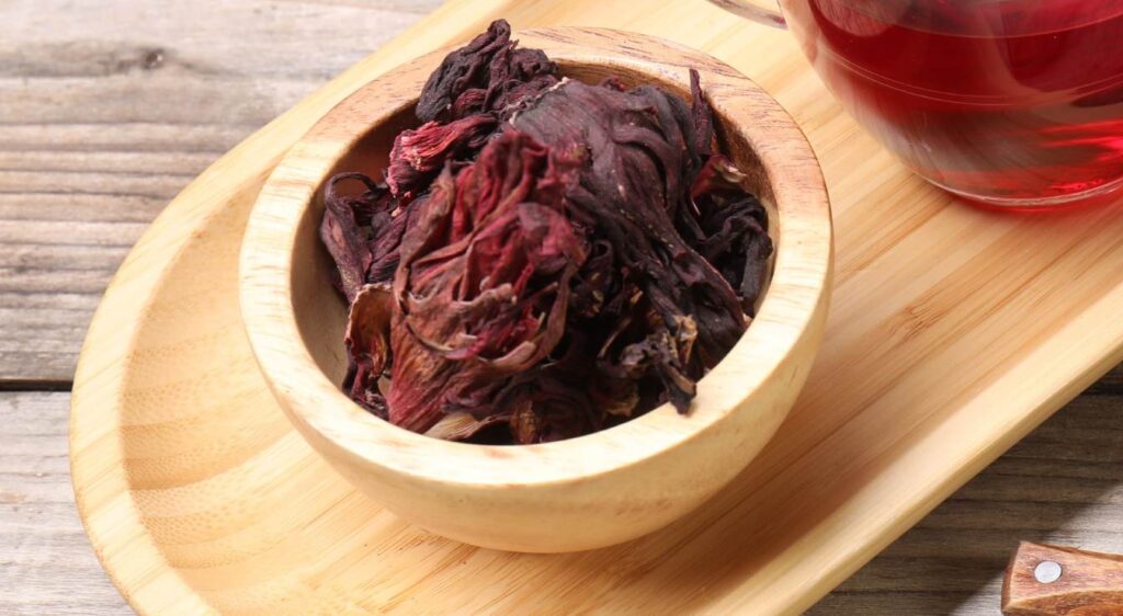 bienfaits de la tisane de fleurs d'hibiscus